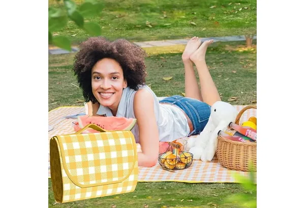 Foldable Picnic Blanket 80×80 · Yellow, photo 4
